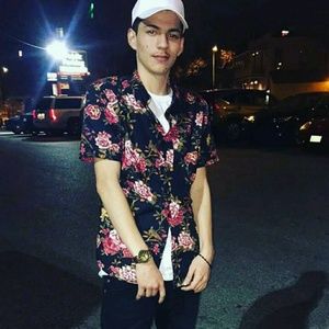 Meet your Posher, Jason